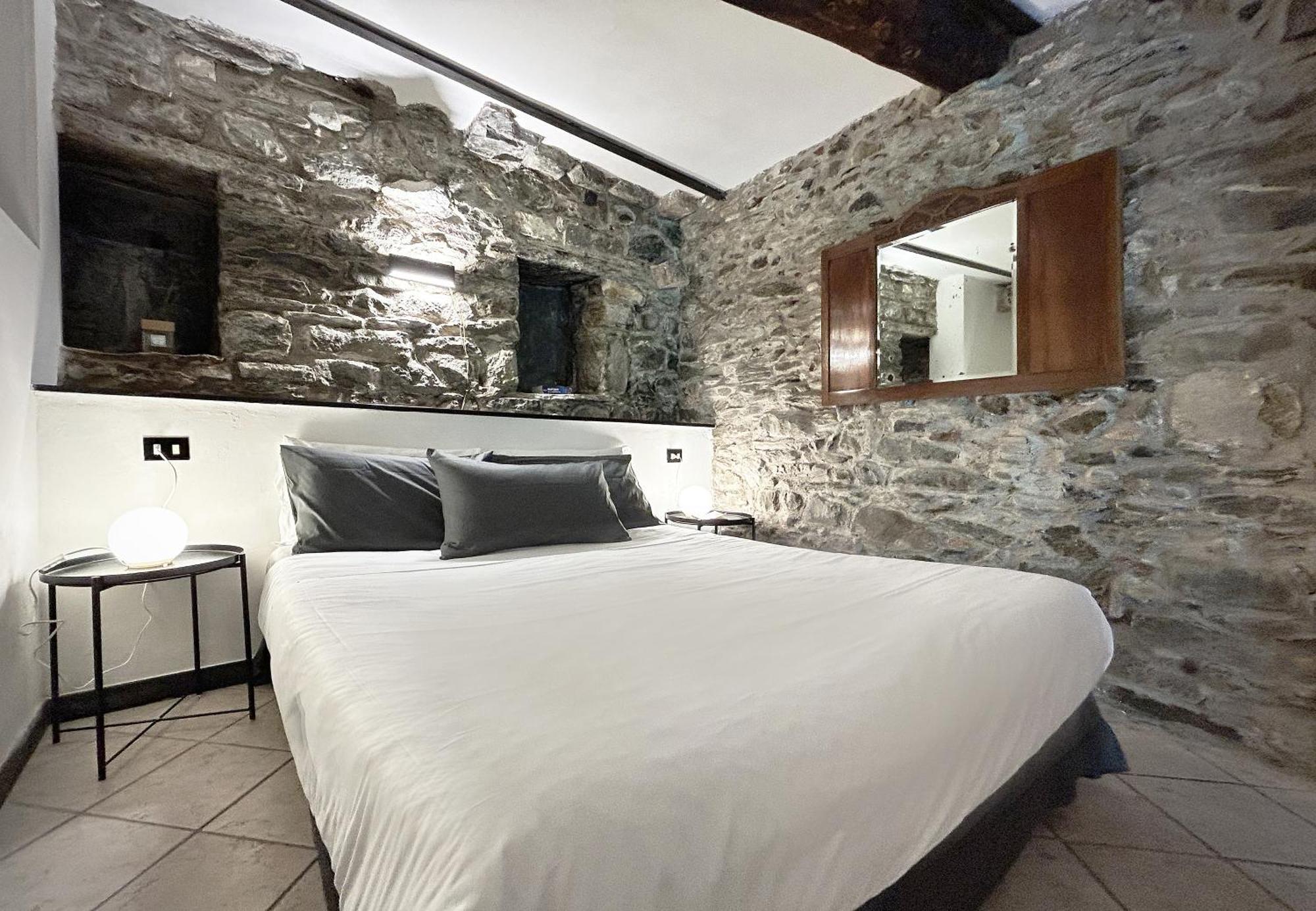 Апартаменты Pietra Azzurra, Newly Renovated Корнилья Экстерьер фото